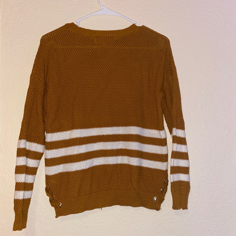 Sweater - Picture 3 of 3